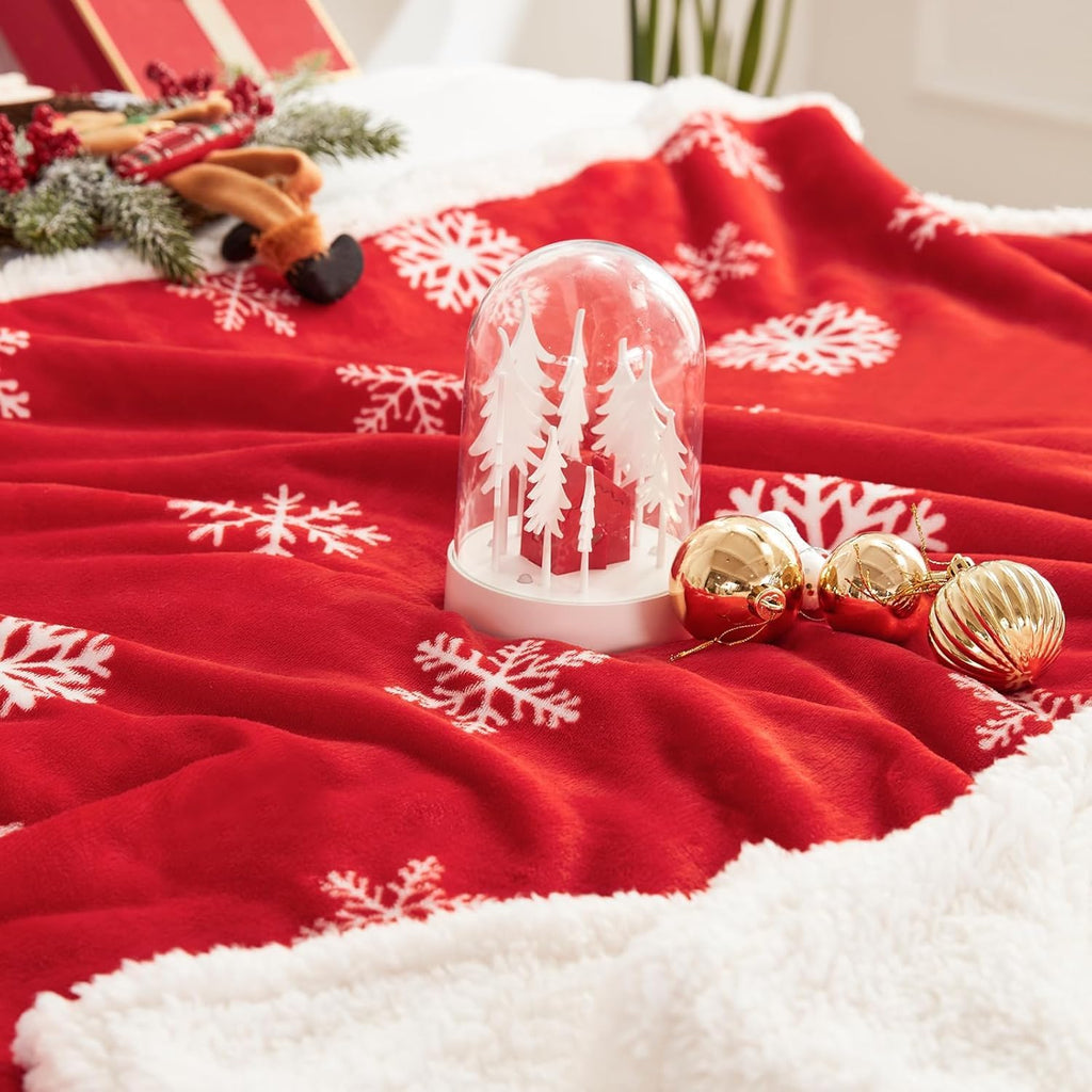 Red Snowflake Christmas Sherpa Throw Blanket 50x60