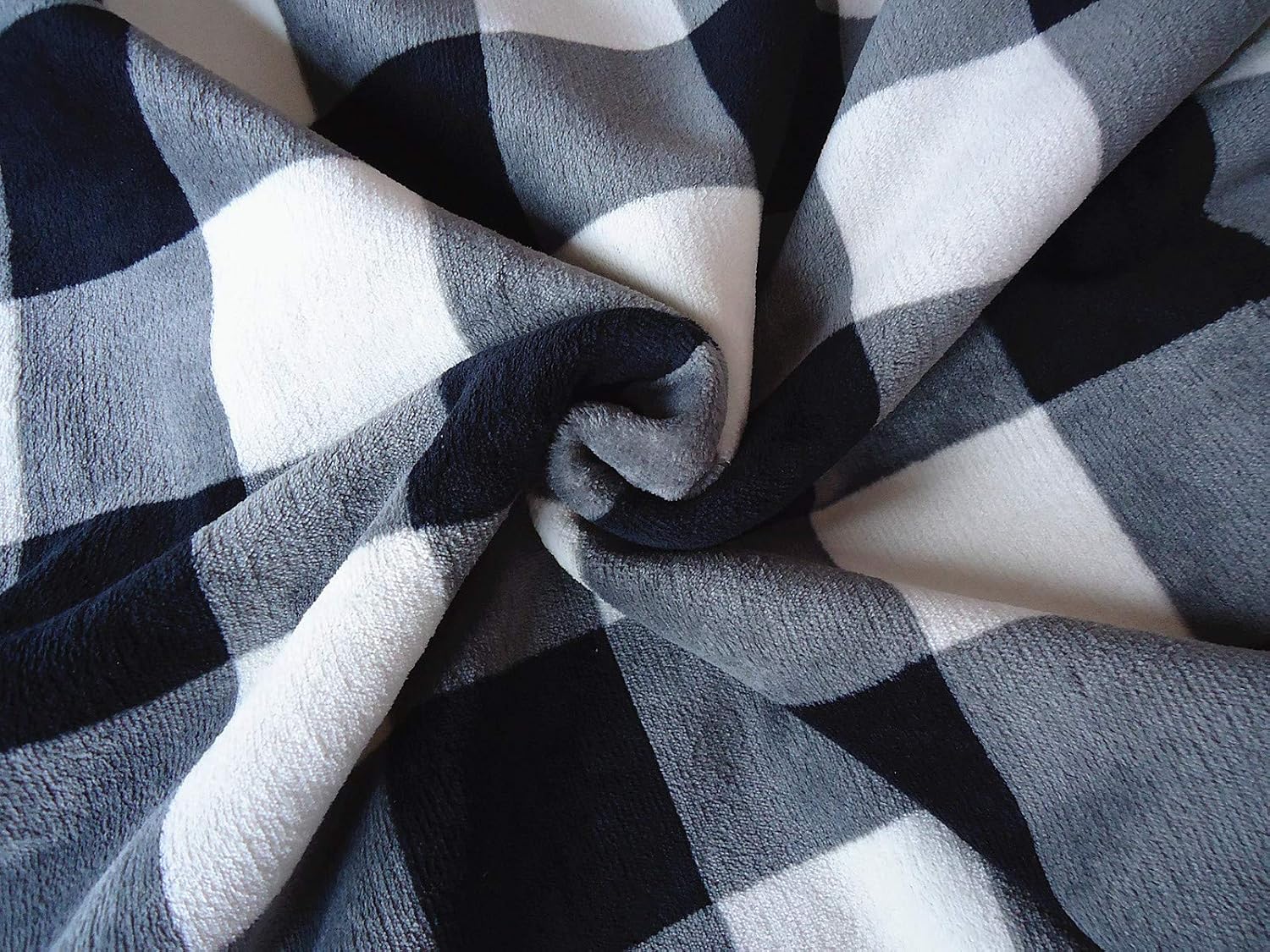 Buffalo Check Sherpa Throw Blanket 50x60