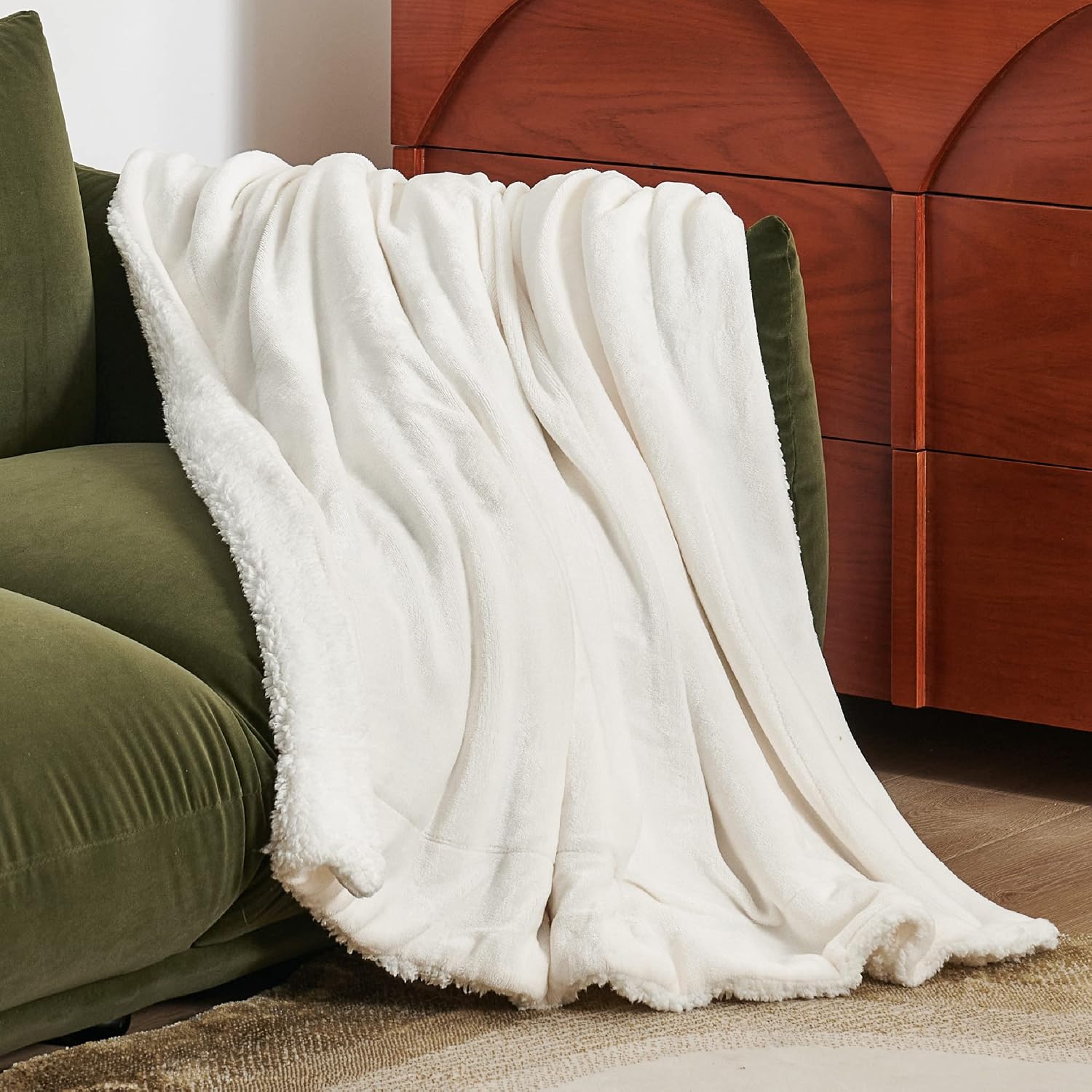 Cream Twin Sherpa Fleece Blanket 60x80