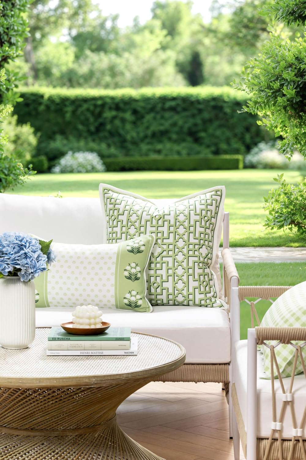 Green Trellis 20x20 Outdoor Pillow Cover